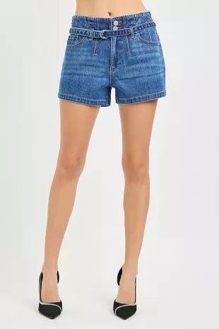 Risen slouchy denim shorts with belt, casual fashion shorts for women featuring a relaxed fit and stylish belt detail